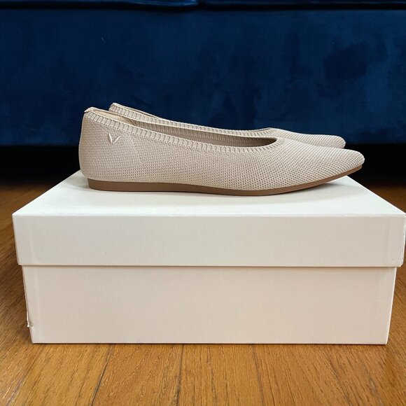 Vivaia Pointed-Toe Ballet Flats (Aria 5°), Almond, US Size 7-7.5 - Picture 1 of 8